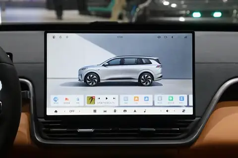 5万置换+大沙发！奕派eπ008过冬，比零跑C16智能还舒适