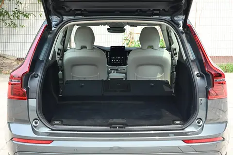2026款沃尔沃XC60实测，家用取向明确，值得选吗？